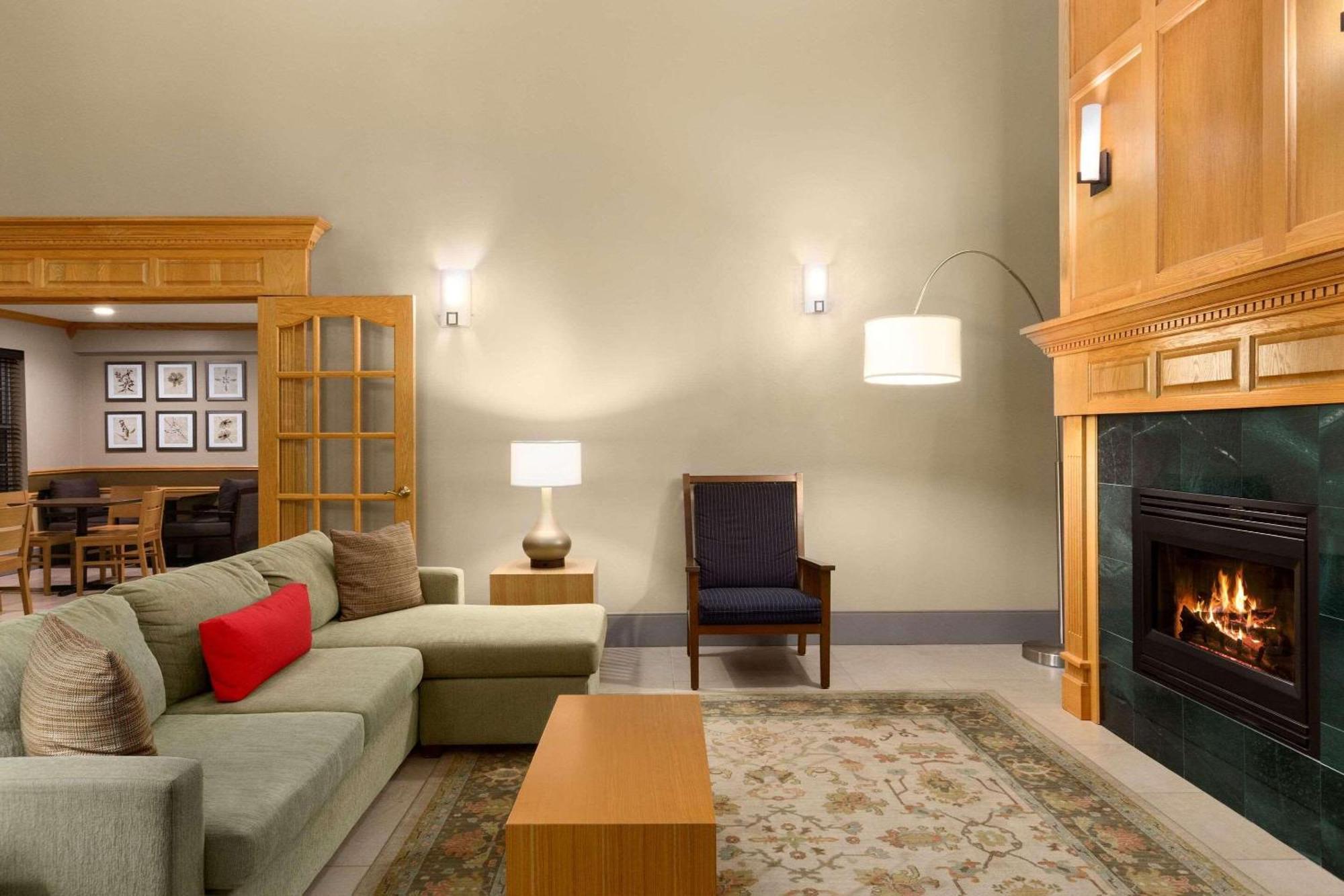 Country Inn & Suites By Radisson, Rochester South, Mn Bagian luar foto